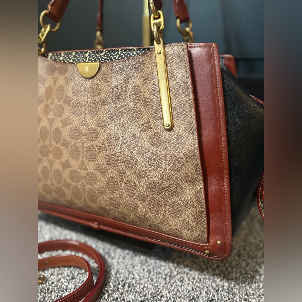 Coach Dreamer 36 signature canvas with refined calf leather and snakeskin - Picture 10 of 15